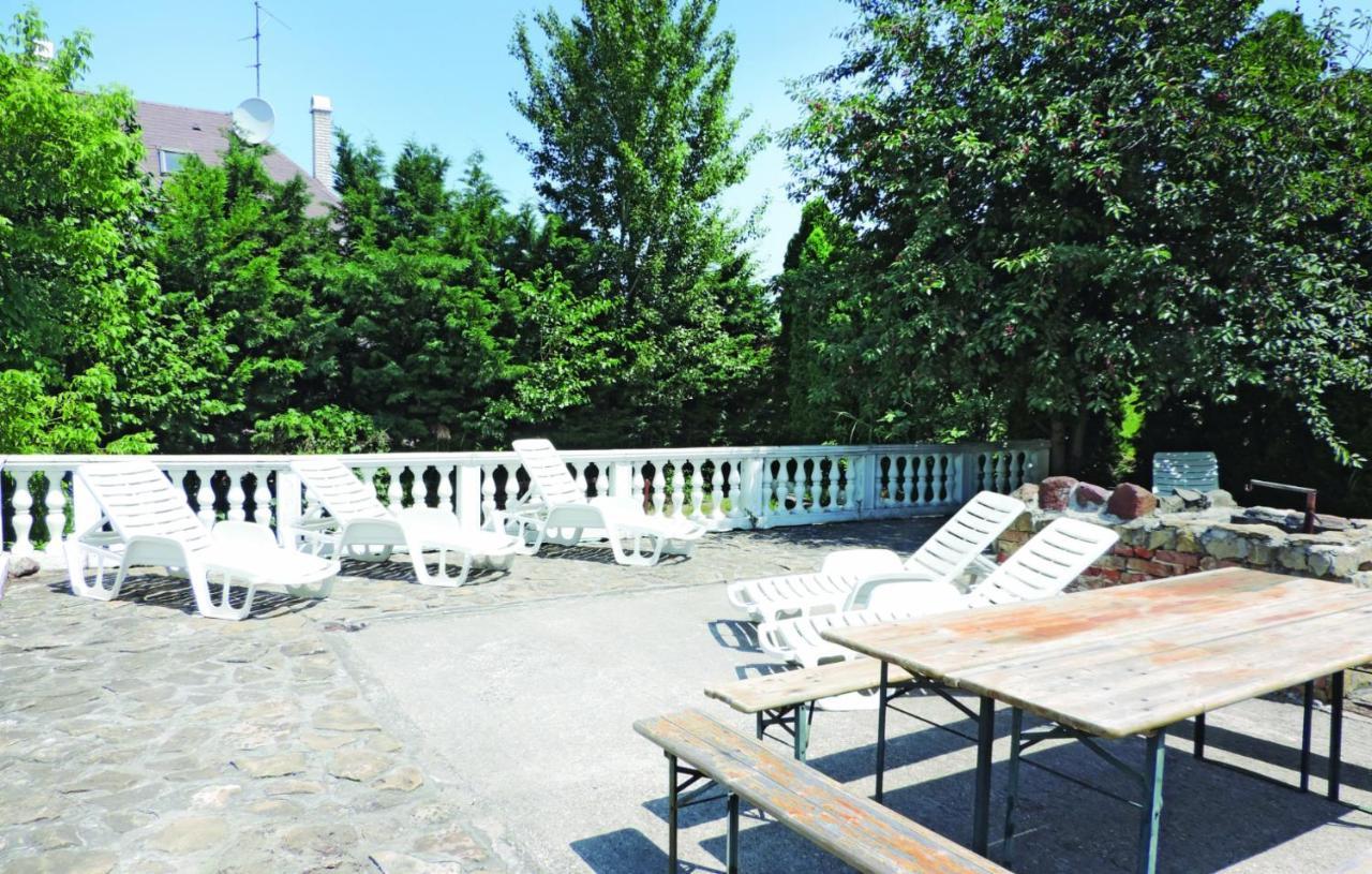 Landhaus Toereki Mit Pool Siofok Exterior photo
